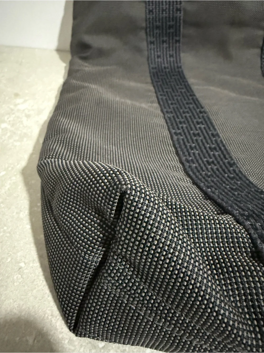 Hermes durable gray